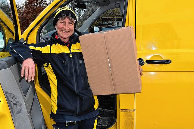 Briefträgerin Uli Banholzer-Ott wohnt im Weiler Stockenhöfe und ist in Ühlingen verwurzelt. Sie mag die Menschen in ihrem Heimatort und ...