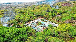Mehr als 12.000 Quadratmeter umfasst mittlerweile das Areal des Mangold Resorts auf den Philippinen. Erlinda und Uwe Mangold haben noch ...