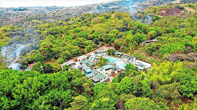 Mehr als 12.000 Quadratmeter umfasst mittlerweile das Areal des Mangold Resorts auf den Philippinen. Erlinda und Uwe Mangold haben noch ...