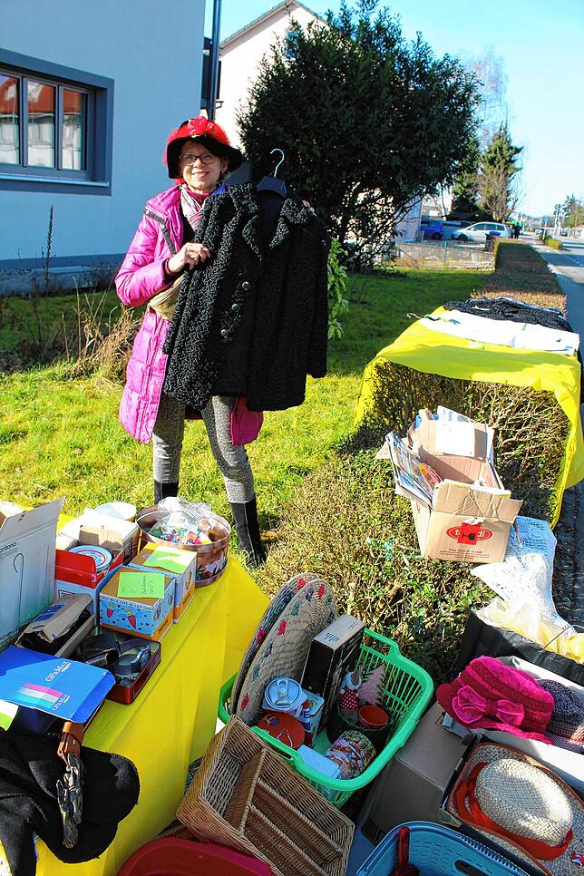 Bild 5: Bilder vom Krämermarkt in Neufrach am Rosenmontag
