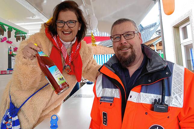 Bild 18: Das Bühnenspiel eroberte nicht nur die Bonndorfer Narrenherzen. Wir haben die Bilder!