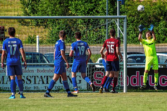 Bild 5: FC Weizen legt im Abstiegsspiel zur Kreisliga B ein 3:0 gegen FC Huttingen vor &ndash; wir haben Bilder!