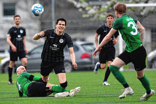 Bild 13: SV Herten trennt sich vom FC Hochrhein mit 3:3 &ndash; und wir haben Bilder!