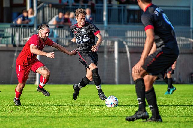 Bild 3: SV Eggingen gewinnt gegen den SC Lauchringen mit 4:1 &ndash; und wir haben Bilder!