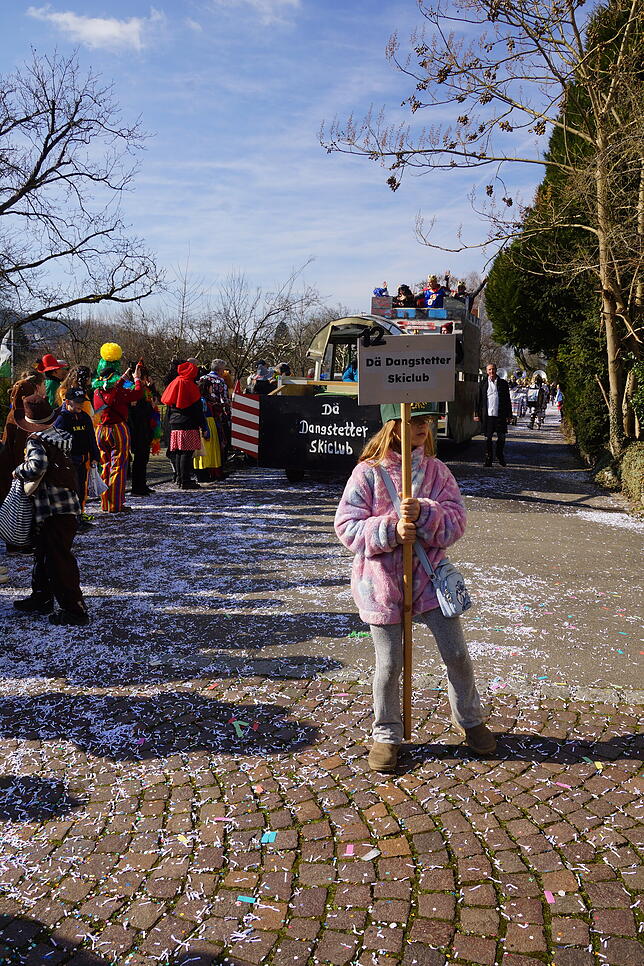 Bild 10: 43. Küssaberger Narrentreffen: Märchenhafte Fasnacht in Rheinheim