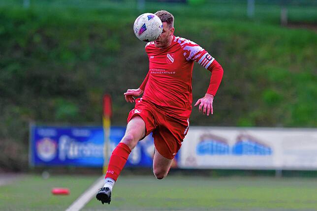 Bild 42: FC Bergalingen II gewinnt Kellerduell gegen Schlusslicht SV Waldhaus II mit 3:2 – wir haben Fotos!