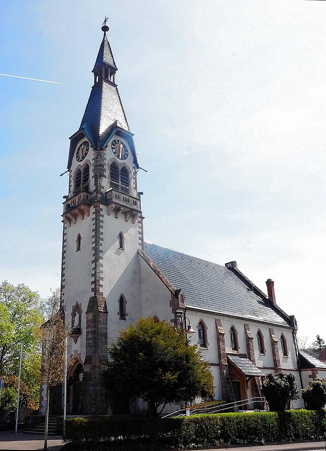 Außen wie gewohnt, innen neu: Die umfassende Innenrenovierung der evangelischen Christuskirche in Tiengen ist abgeschlossen.