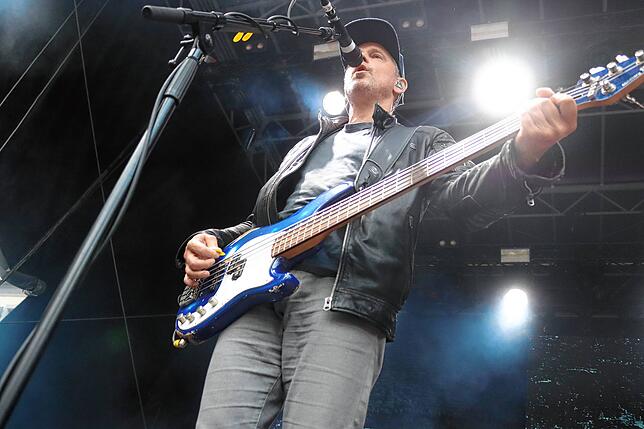 Bild 20: Fury in the Slaughterhouse rocken den Meersburger Schlossplatz
