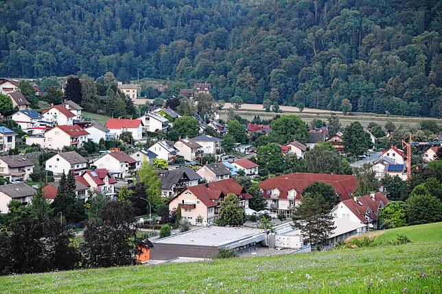 Eggingen ist 1971 aus den Ortsteilen Obereggingen und Untereggingen entstanden.