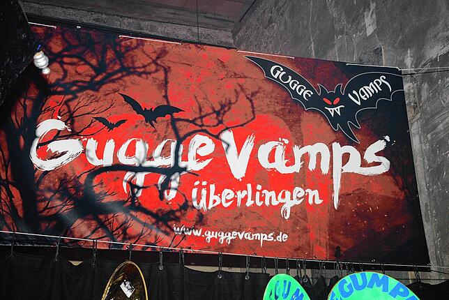 Im November 2016 feierten die Guggevamps ihr fünfjähriges Bestehen mit der Party „Gugg im Denkmal“ in der ehemaligen ...