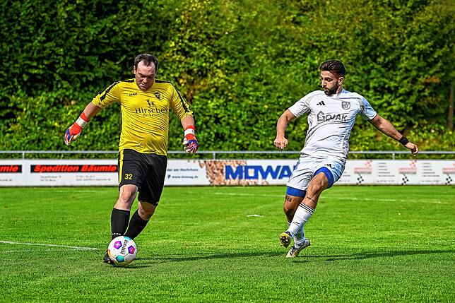 Bild 8: SV Blau-Weiß Murg besiegt den FC Schlüchttal mit 4:1 – und wir haben Bilder!