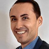 „Immer, wenn ich durch die Gänge gehe, sehe ich die aufwändigen Umbaumaßnahmen vor mir“, sagt Nabil Faouzi, Direktor der Hotels Halm und ...