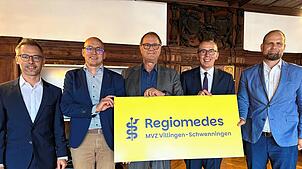 Sie trafen sich zur Gründung eines Medizinischen Versorgungszentrums im Alten Rathaus in Villingen: Matthias Jendryschik, ...
