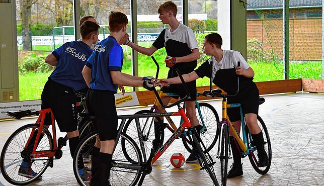 Bild 2: U17-Radballer des RSV Wallbach fahren zur Deutschen Meisterschaft &ndash; und wir haben Bilder!