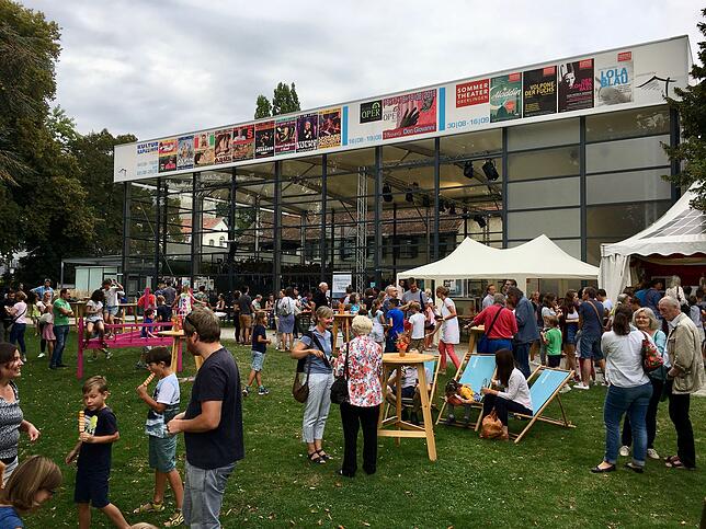 Das Sommertheater Überlingen 2018, hier ein Bild am Schlusstag, nach über zwei Wochen Programm. 2019 wird die Stadt Überlingen den ...