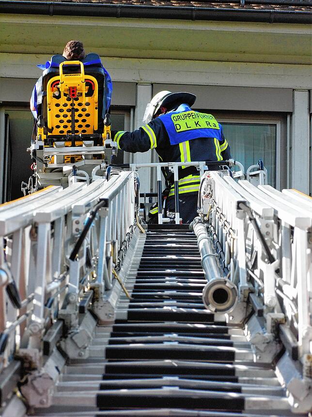 Bild 27: Bilder von der Schauübung der Feuerwehr und der Rettungsdienste auf dem Radolfzeller Marktplatz