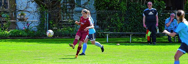 Bild 7: FC Hochrhein besiegt den FC Wittlingen mit 1:0 &ndash; und wir haben Bilder!