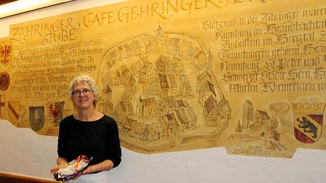 Beatrix Gehringer in ihrem Café „Zähringer Stube“. Sie gibt zum Jahresende den Betrieb auf.