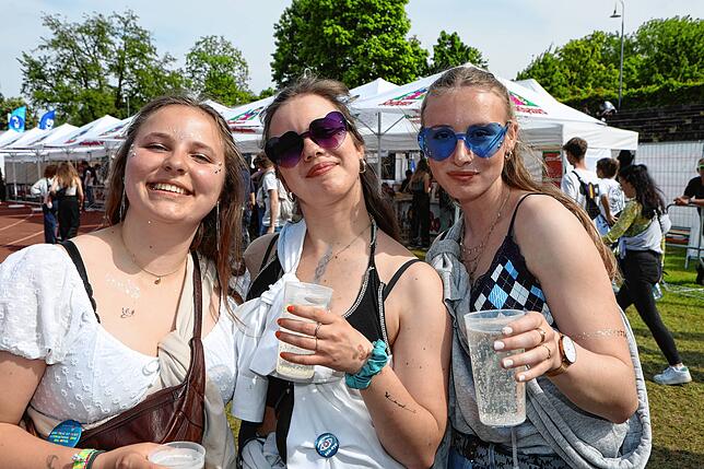Bild 19: Gute Laune und ein volles Stadion beim zweiten Tag des Campus-Festivals 2023