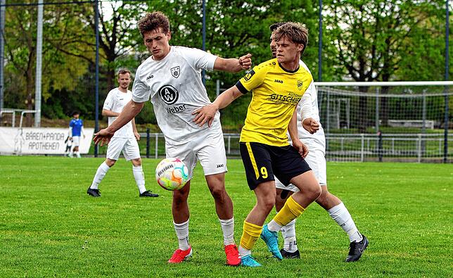 Bild 12: SV Denkingen gewinnt Spitzenspiel beim SC Markdorf. Wir waren mit der Kamera dabei!