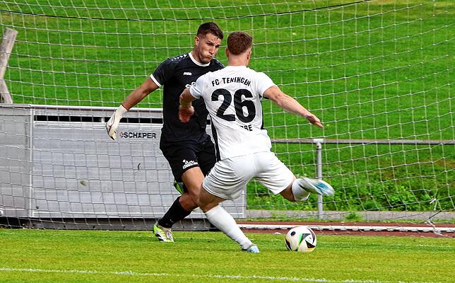 Bild 26: Beim 0:4 des FC RW Salem gegen FC Teningen waren wir mit der Kamera dabei!