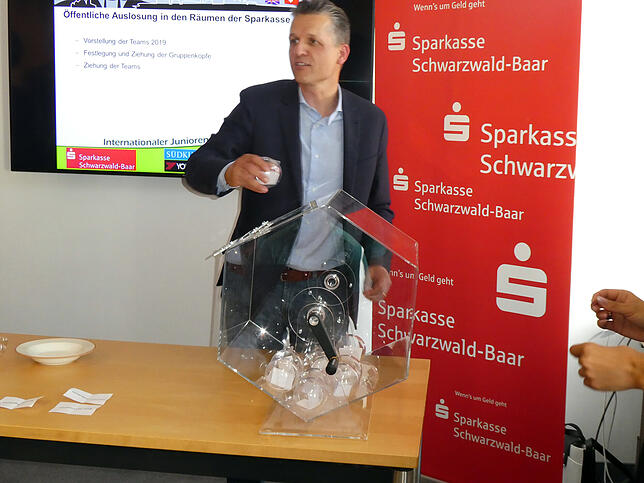 Losfee Thorsten Frei in Aktion.