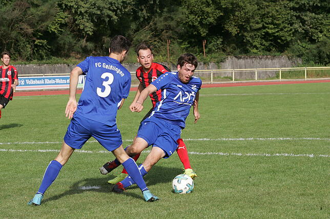 Bild 7: FC Geißlingen siegt beim FC 08 Bad Säckingen mit 2:0 &ndash; wir haben die Bilder!