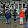 Bevor es losgeht, erinnert Versammlungsleiterin Loba Salome Pahl an die Einhaltung der Abstandspflicht, der zumindest vordergründig alle ...