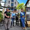 Palmen, Kräuter und Sonnenschein: Das Dom in der Brückengasse 1 möchte unter den neuen Besitzern eine mediterrane Küche anbieten und ...