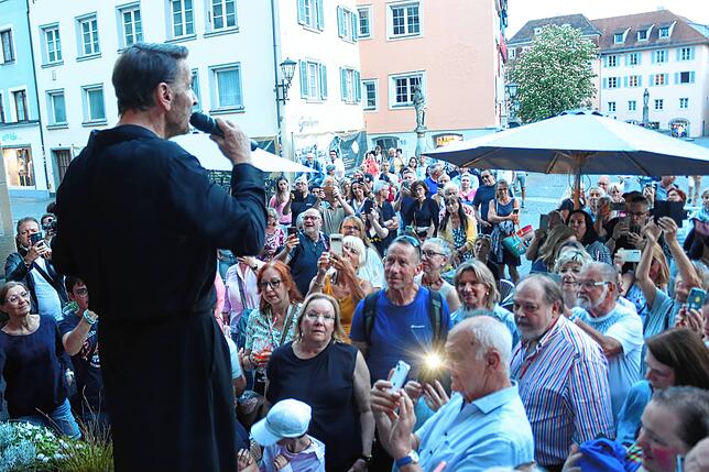 Bild 1: Überlingen feiert Mark Keller und sein neues Album