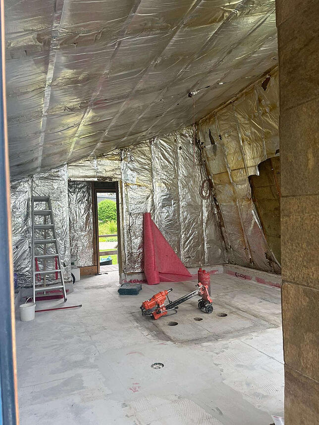 Bild 2: Erfolgreicher Start der Modernisierungsarbeiten in der Bodensee-Therme Überlingen