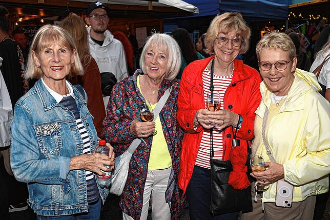 Bild 18: So stimmungsvoll war der Auftakt beim Konstanzer Weinfest 2025 – mit Bildern vom Fest