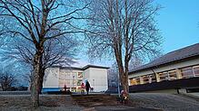 In Tengen gibt es eine neue Lösung für die Mensa der Grundschule. Statt eines Neubaus soll Betreuung und Mittagessen nun im Erdegeschoss ...