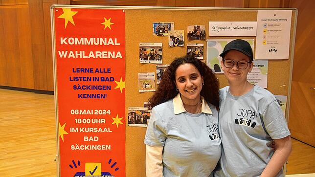 Bis 2024 waren Lian Hussein (links) Vorsitzende und Mark Born Schriftführer des Jugendparlaments Bad Säckingen.