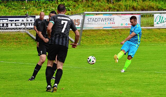Bild 18: Die Alten Herren des FC Radolfzell holen sich den Titel! Unsere große Bildergalerie!
