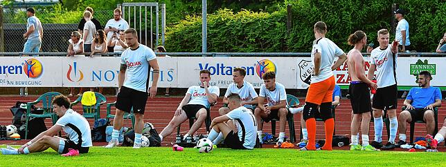 Bild 21: SG FC Wehr/Brennet unterliegt FC Emmendingen mit 0:4 – und wir haben Fotos! (Teil 2)
