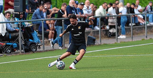 Bild 6: SV 08 Laufenburg spielt 2:2 gegen den SV Bühlertal – und wir haben Fotos!