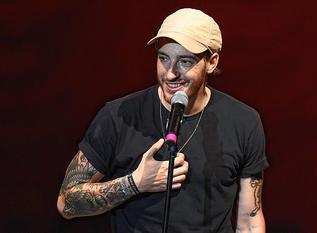 Die HipHop-Szene spricht längst Deutsch: Casper gehört zu den prominentesten Rappern des Landes.