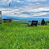 Vom Reiat-Weg, der Teil der Wanderstrecke ist, gibt es bei Opfertshofen einen besonders schönen Blick in den Hegau. Bilder: Gudrun Trautmann