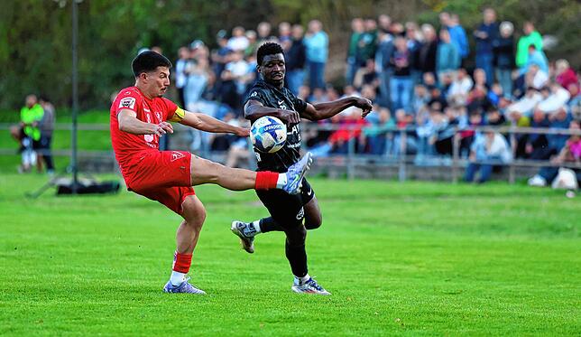 Bild 21: Bennet Ukaj lässt die Südsterne im Derby jubeln! Hier gibt es unsere große Bildergalerie!