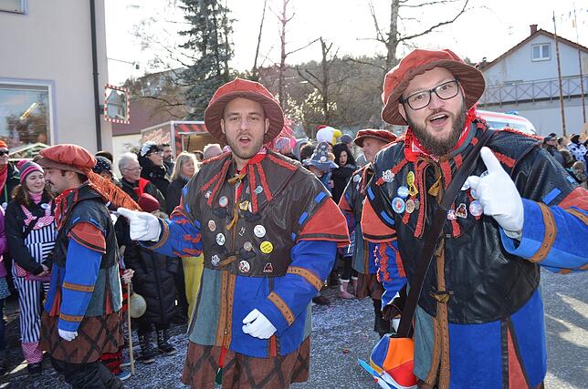Bild 37: Eigeltinger Narrentage: Der Sonntagsumzug in Bildern (2)