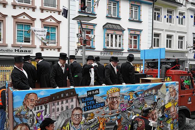 Bild 36: Bilder-Story: So ist die Katzenmusik am Fasnet-Montag in die Stadt einmarschiert