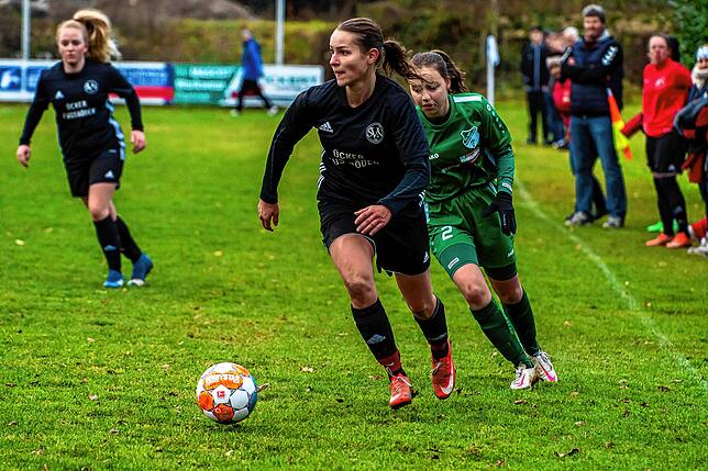 Bild 29: Fußballerinnen des SV Niederhof besiegen die SG Marbach II &ndash; und wir haben Bilder!