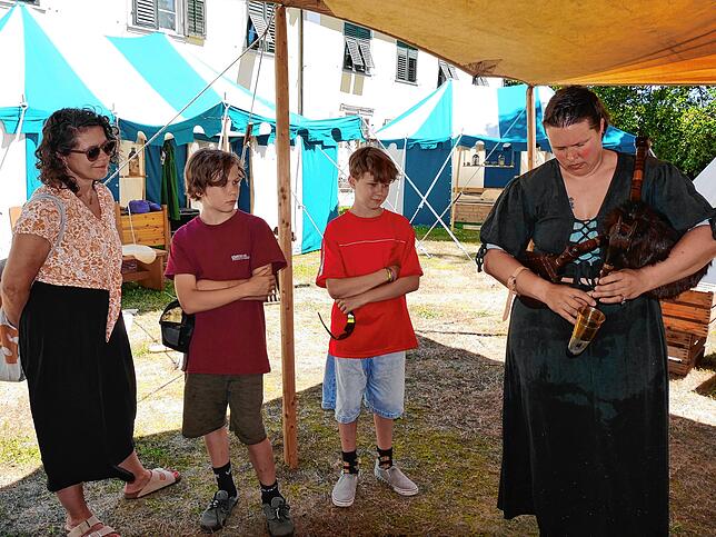 Bild 14: Jubiläum in Binningen: Mittelalter, Musik und Markt – das war das große Festwochenende für Jung und Alt
