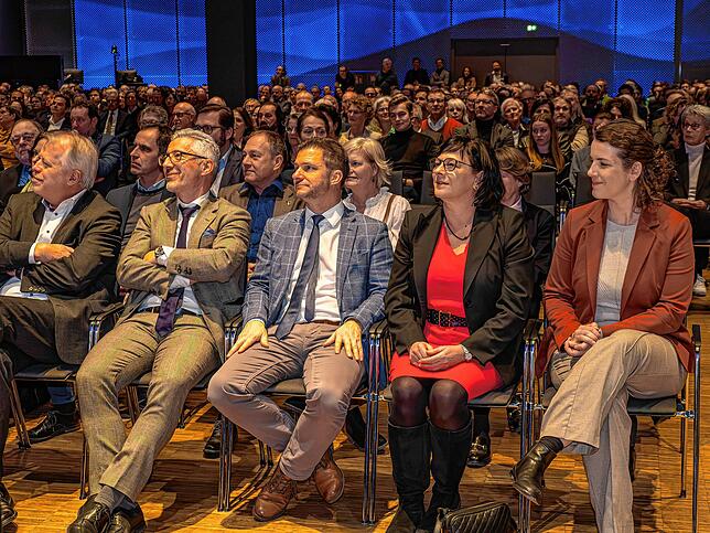 Beim Neujahrsempfang der Industrie- und Handelskammer (IHK) Hochrhein-Bodensee am Mittwoch, 22. Januar, im Bodenseeforum Konstanz ist ...