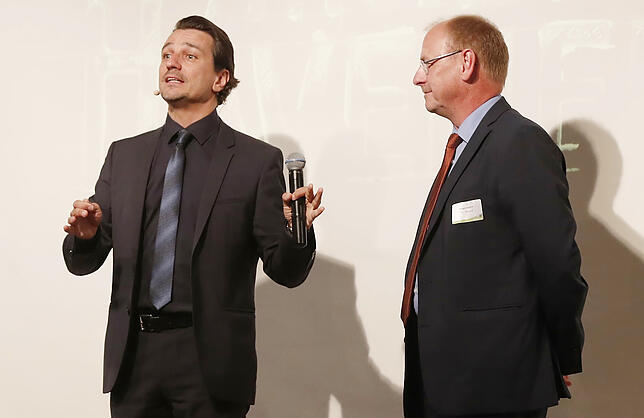 Mentalstratege Thorsten Havener und Blumbergs Stadtkämmerer Jürgen Fischer. Bild: Roger Müller