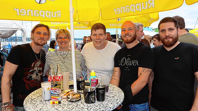 Bild 23: Gute Stimmung beim Hafenfest! Am Wochenende geht es in Staad nochmal rund