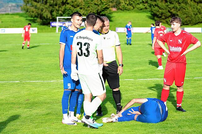 Bild 20: FC Erzingen besiegt den FC Bergalingen mit 2:1 – und wir haben Fotos!