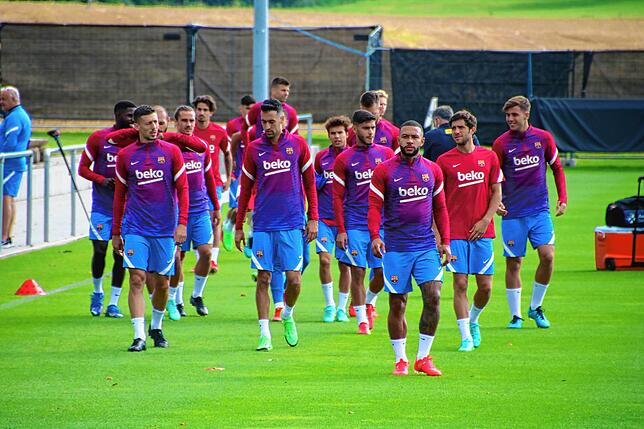 Bild 7: Wie der FC Barcelona in Aasen trainiert? Wir zeigen es Ihnen mit diesen Bildern!