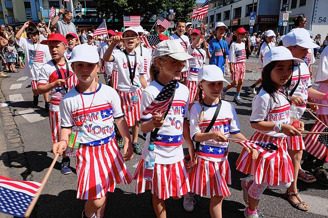Bild 4: Bilder vom Seehasen-Jubiläumsfestzug